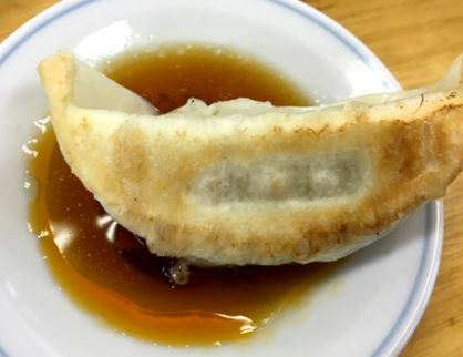 ＜餃子のタレは何から入れる？＞