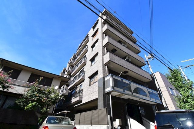 新築一戸建て、リフォーム中古マンションの新着物件を2件登録しました! ☆まもなく11月となります!年内引渡し希望の方はタイムリミットが近づいてきておりますので、お早めにお問い合わせ下さい(^_^)v☆