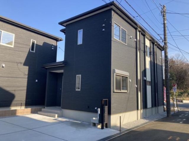 築後未入居一戸建ての新着物件を2件掲載しました! ☆スーモやホームズで他社が載せている気になる物件も多くがご紹介可能ですので、気軽にお問い合わせください(^^)/☆