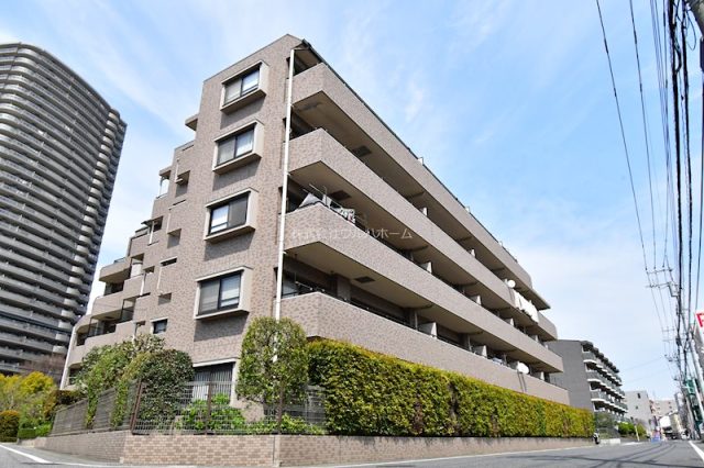 中古戸建て、中古マンションの新着物件を4件掲載しました! ☆9月も最終営業日になりますね!今年もいよいよ残り3ヶ月となりますので、年内引っ越しお考えの方はそろそろ動きましょう(`・ω・´)☆